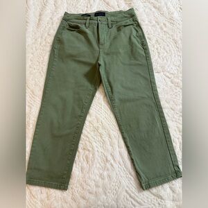 Charter Club Bristol Capris Size 6p